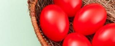 Почему на Пасху красят яйца: история возникновения этой традиции